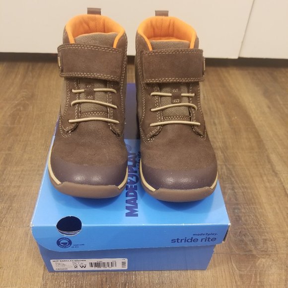 Stride Rite Made 2 Play Barclay Boot Size 2W - Picture 4 of 8